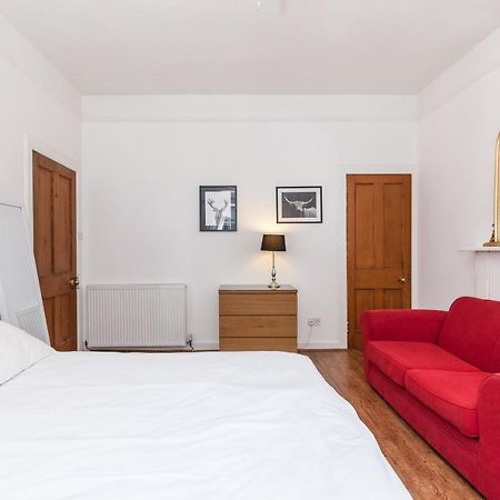 Old Town Edinburgh Apartment Close To Castle And Royal Mile Exterior photo