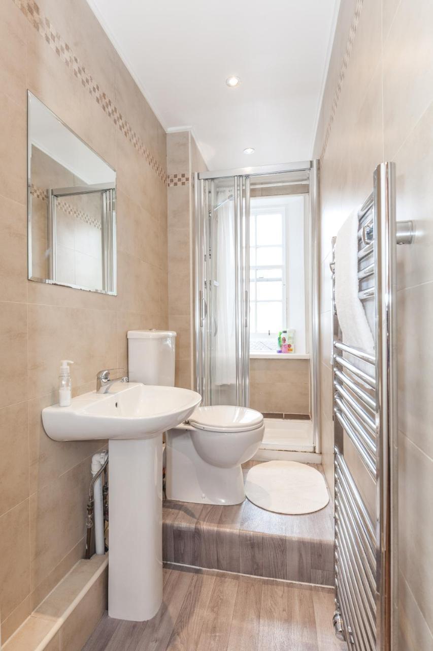 Old Town Edinburgh Apartment Close To Castle And Royal Mile Exterior photo