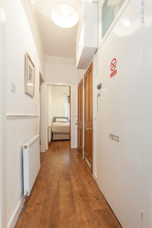 Old Town Edinburgh Apartment Close To Castle And Royal Mile Exterior photo