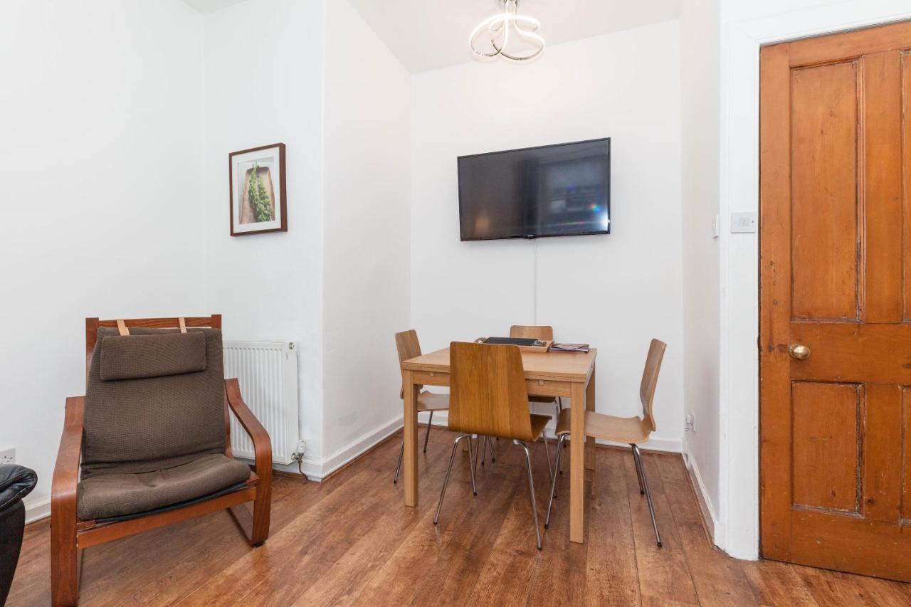Old Town Edinburgh Apartment Close To Castle And Royal Mile Exterior photo